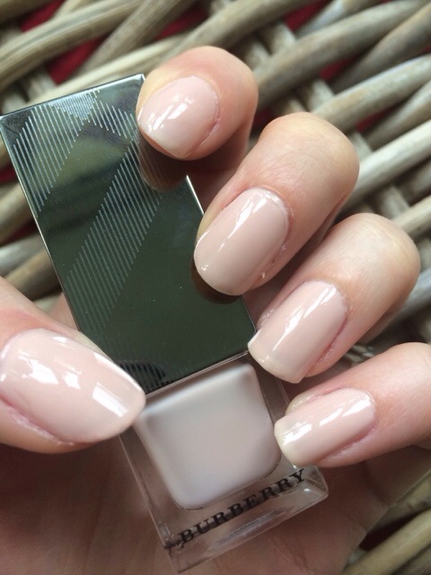 Burberry Beauty Nail Polish In Nude Beige